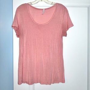 🍓6/$15🍓 Active USA Dusty Rose Tshirt